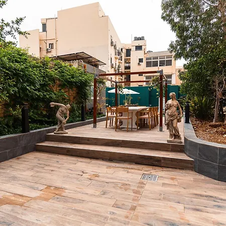 10 At Palazzo Seraphim Boutique Living In St Julians