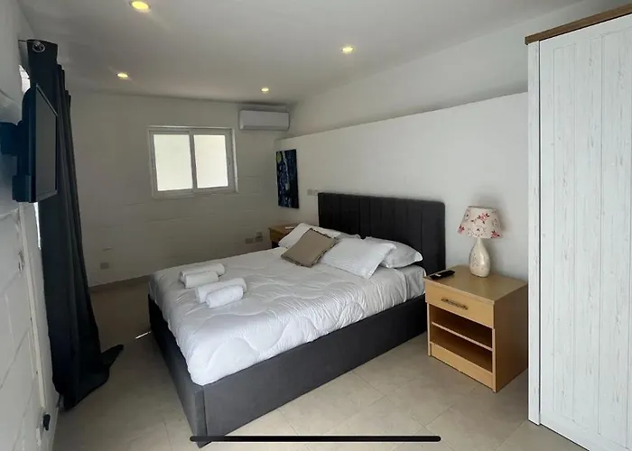 10 At Palazzo Seraphim Boutique Living In St Julians Saint Julian's