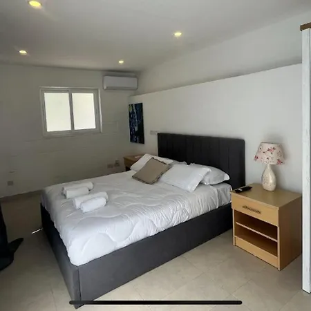 10 At Palazzo Seraphim Boutique Living In St Julians Saint Julian's