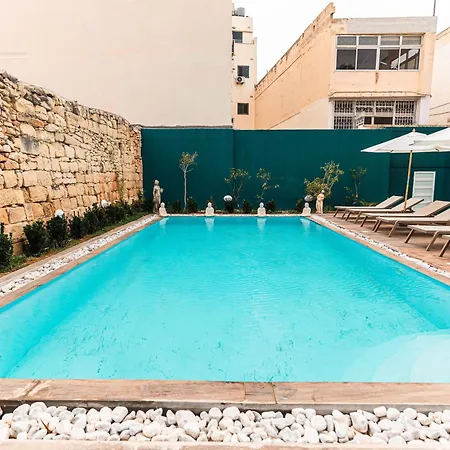 10 At Palazzo Seraphim Boutique Living In St Julians Affittacamere San Giuliano